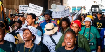 Public sector unions must move beyond wagism to focus on systemic transformation