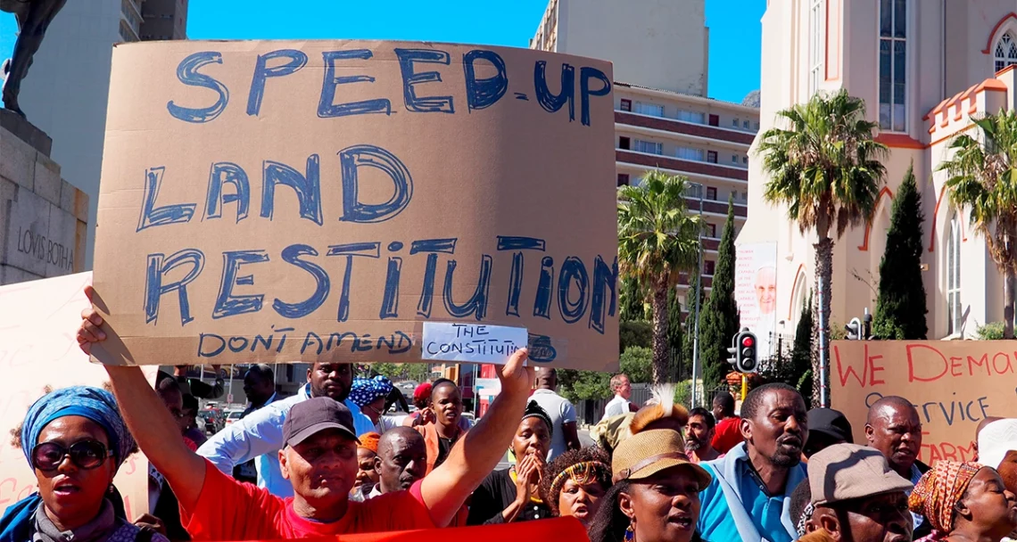 Rethinking the interface between governance, politics, and development