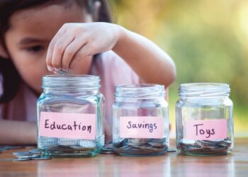 Little hands, big money: Raising financially wise Muslim children